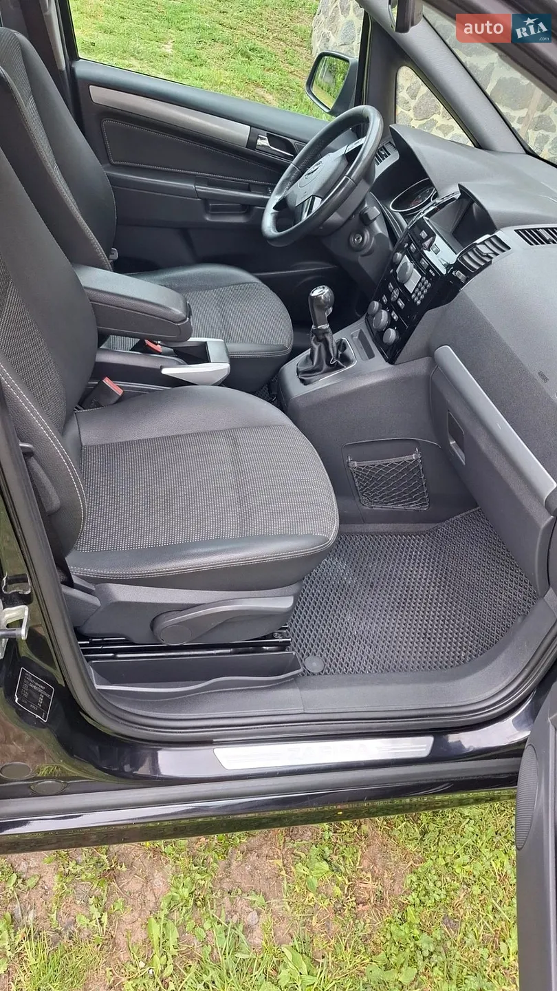 2011 Opel Zafira - мініатюра 12