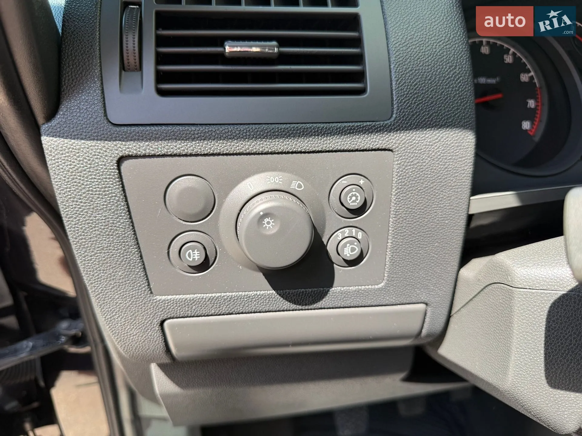 2010 Opel Zafira - мініатюра 23