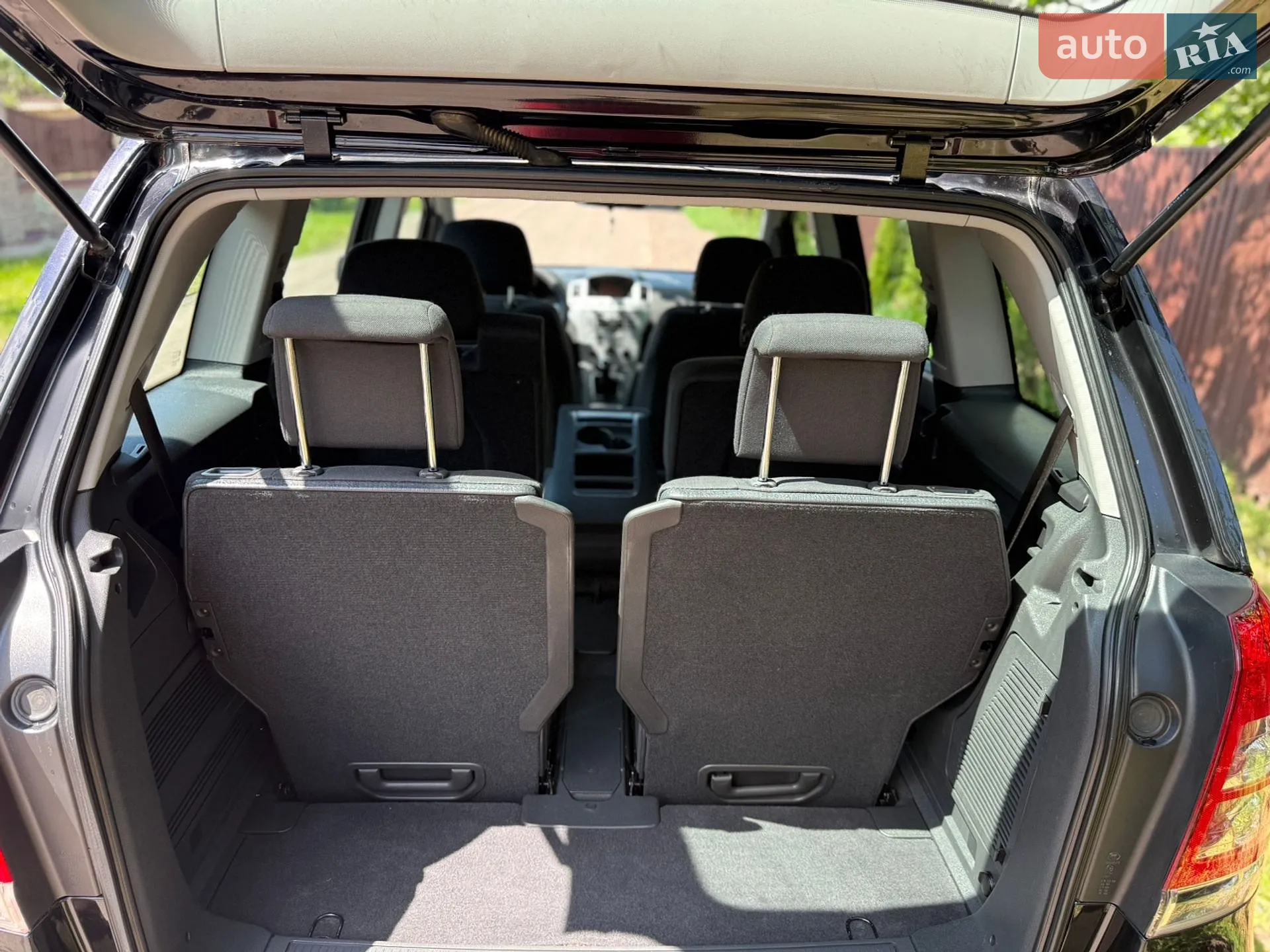 2010 Opel Zafira - мініатюра 59