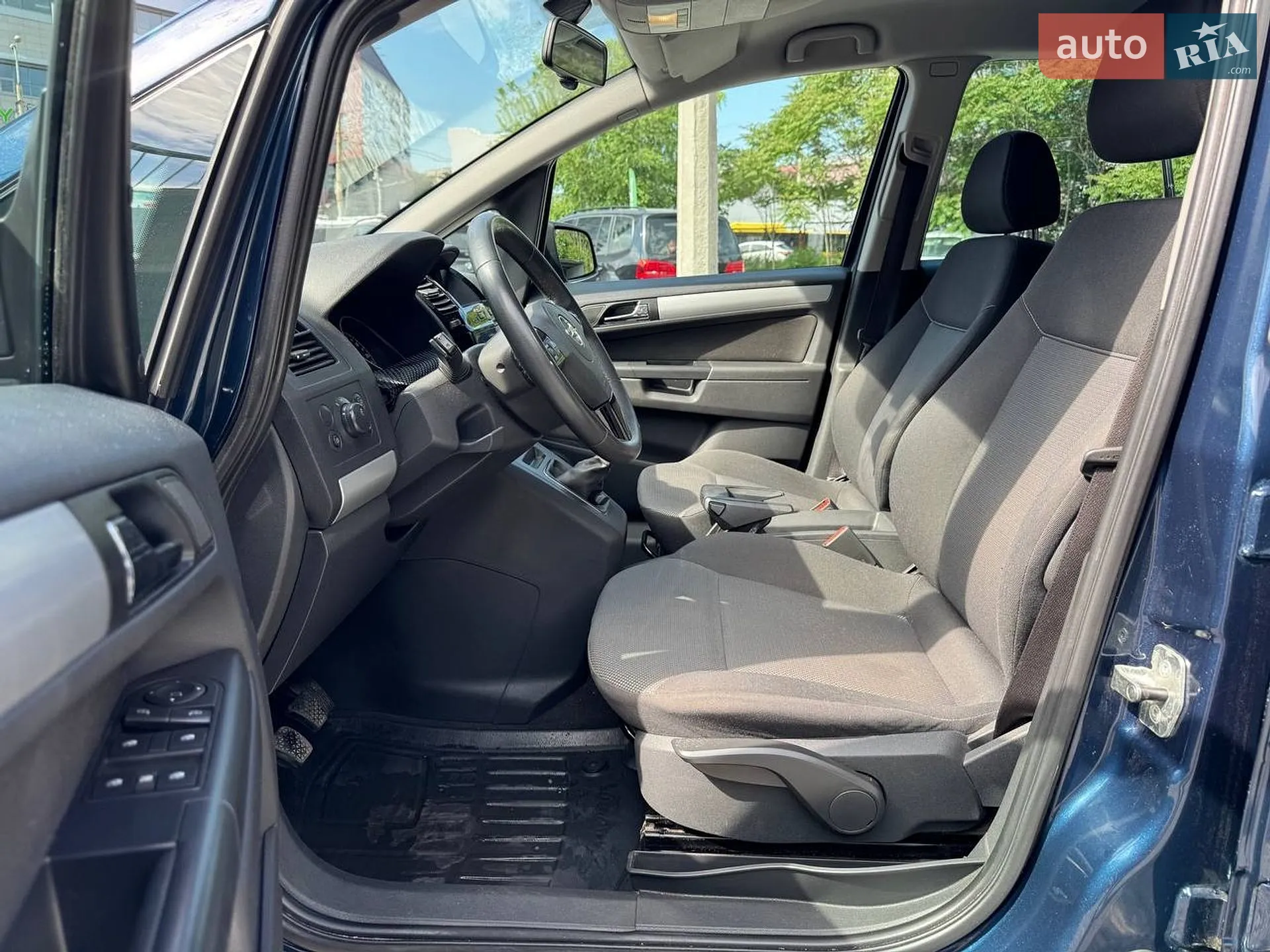 2011 Opel Zafira - мініатюра 12