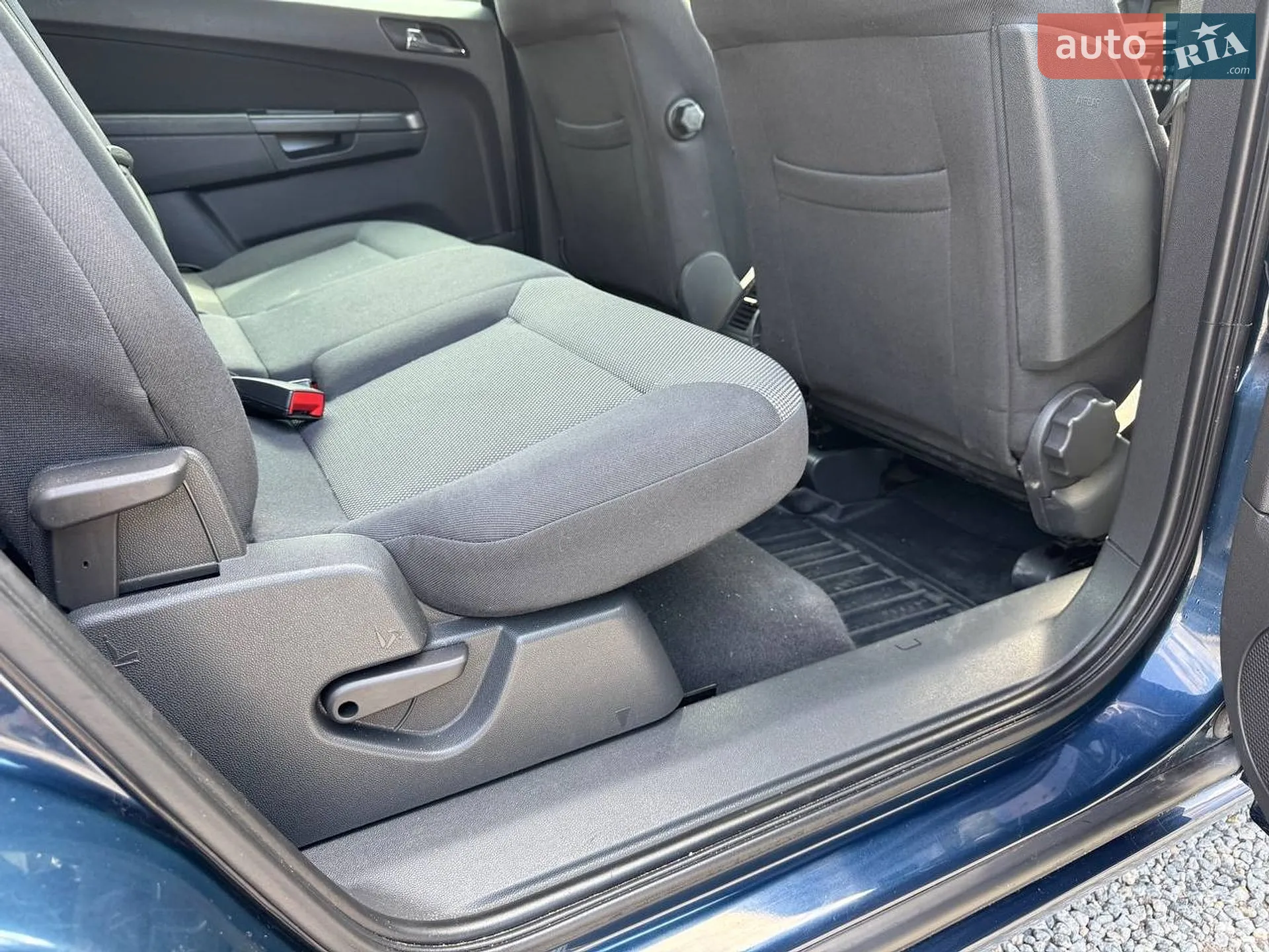 2011 Opel Zafira - мініатюра 19
