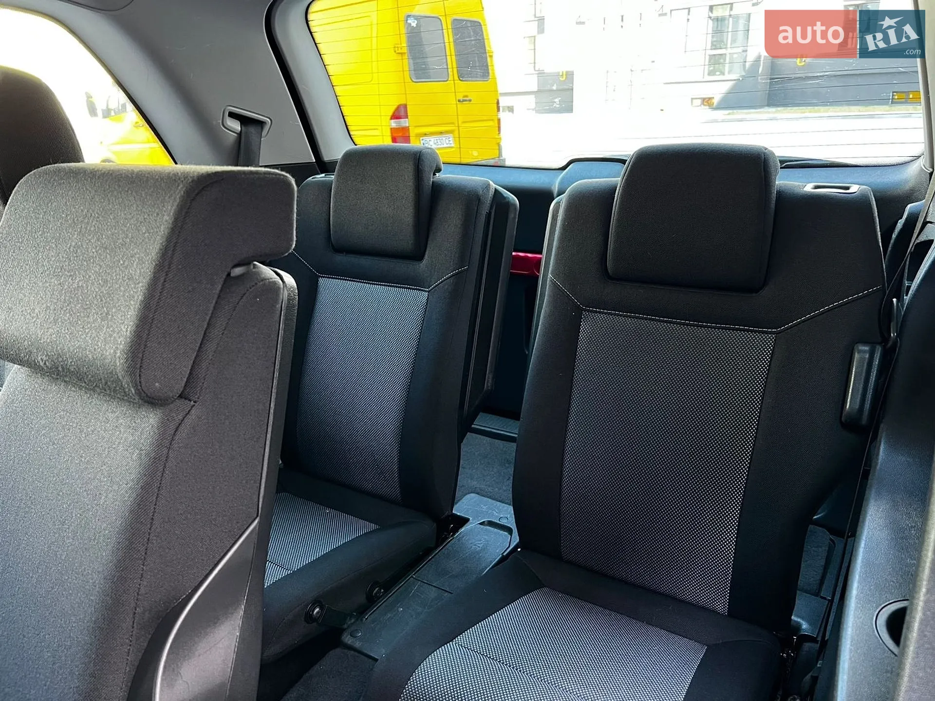 2011 Opel Zafira - мініатюра 30