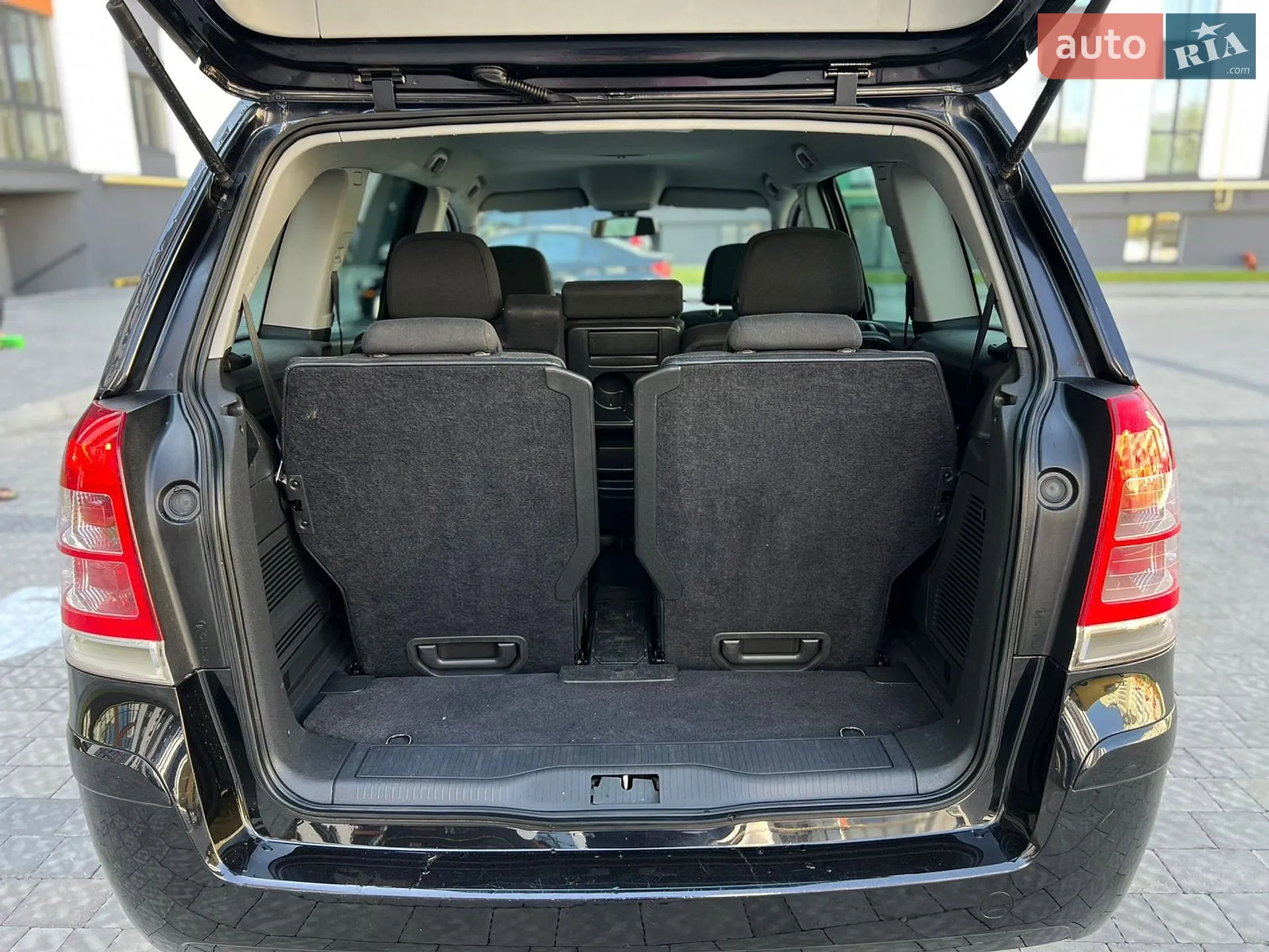 2011 Opel Zafira - мініатюра 36