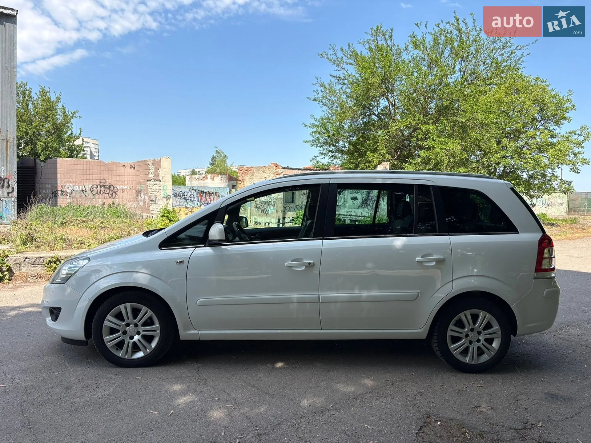 2011 Opel Zafira - мініатюра 14