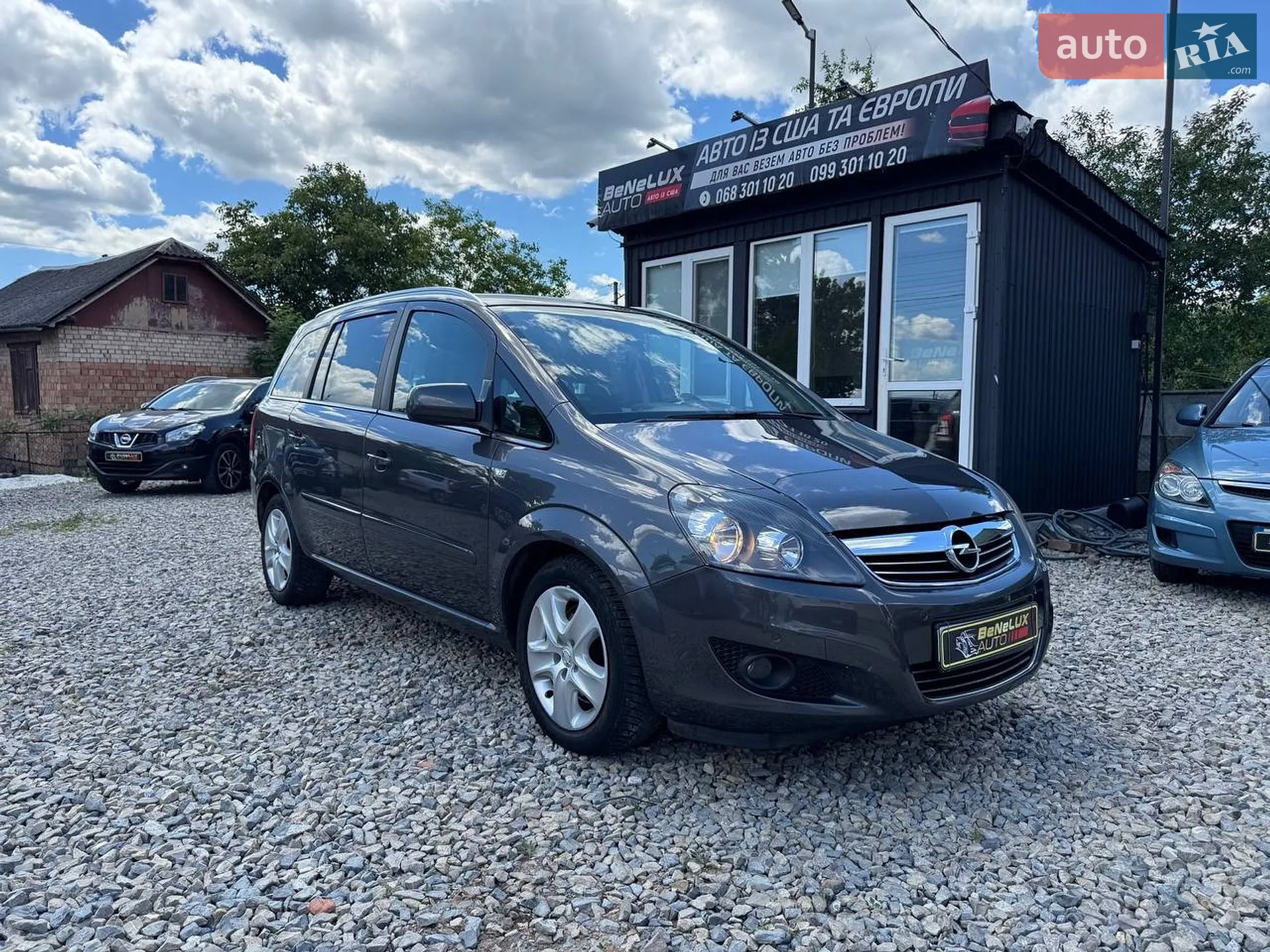 2011 Opel Zafira - фото 1