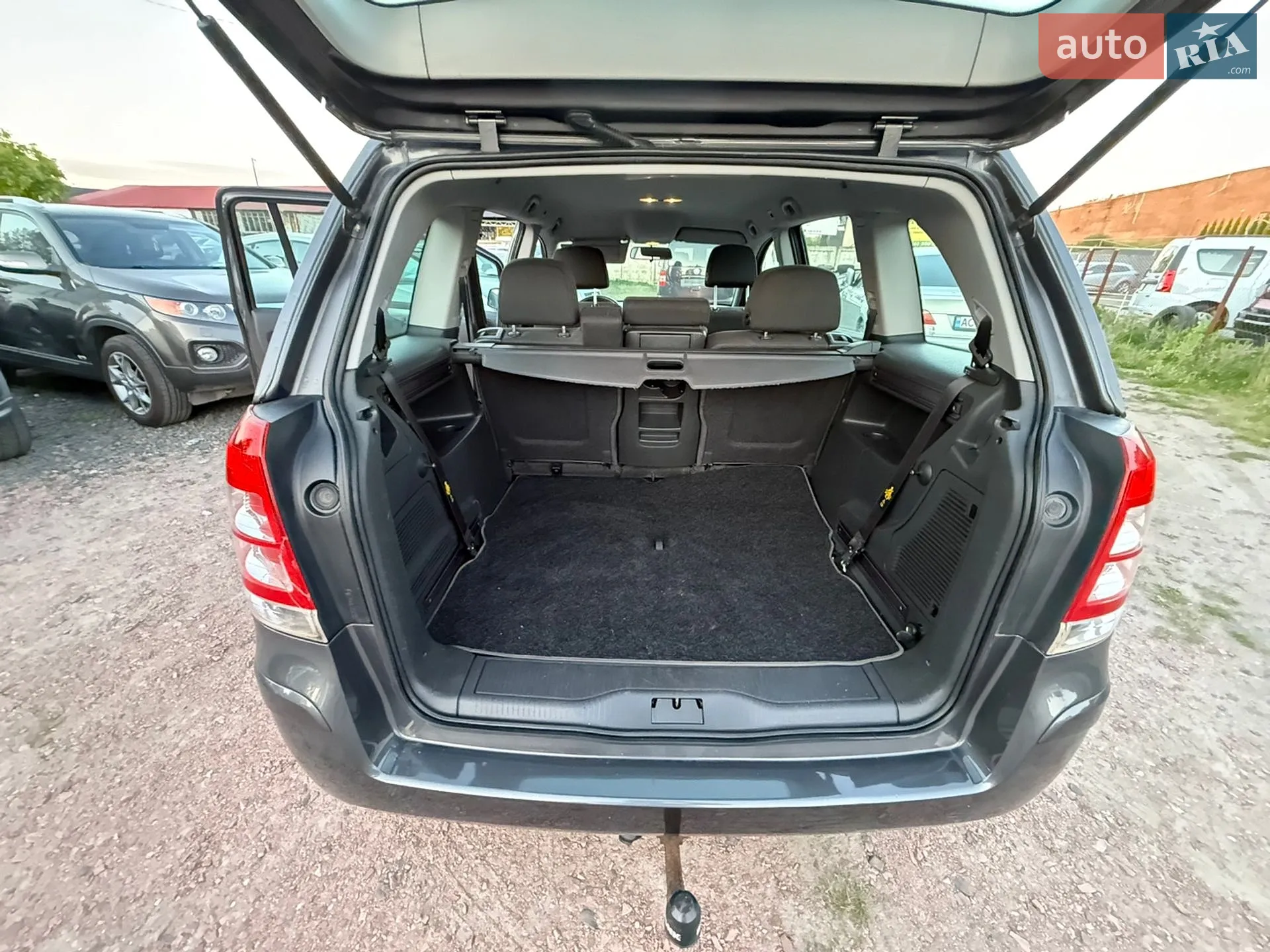2012 Opel Zafira - мініатюра 16