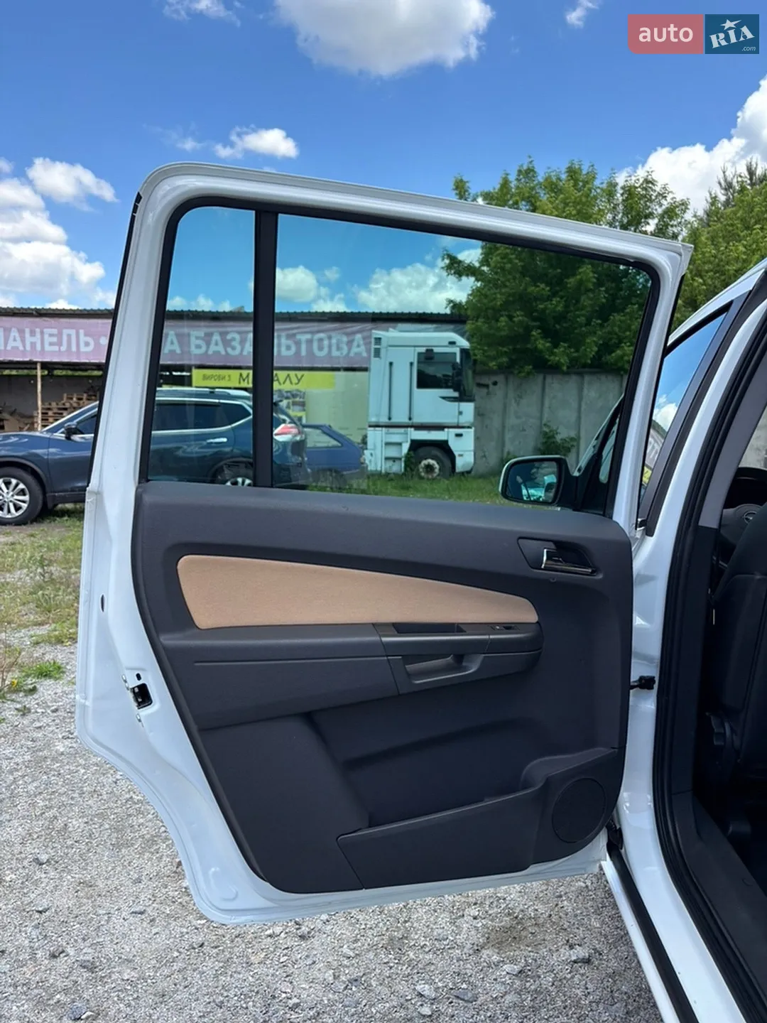 2011 Opel Zafira - мініатюра 27