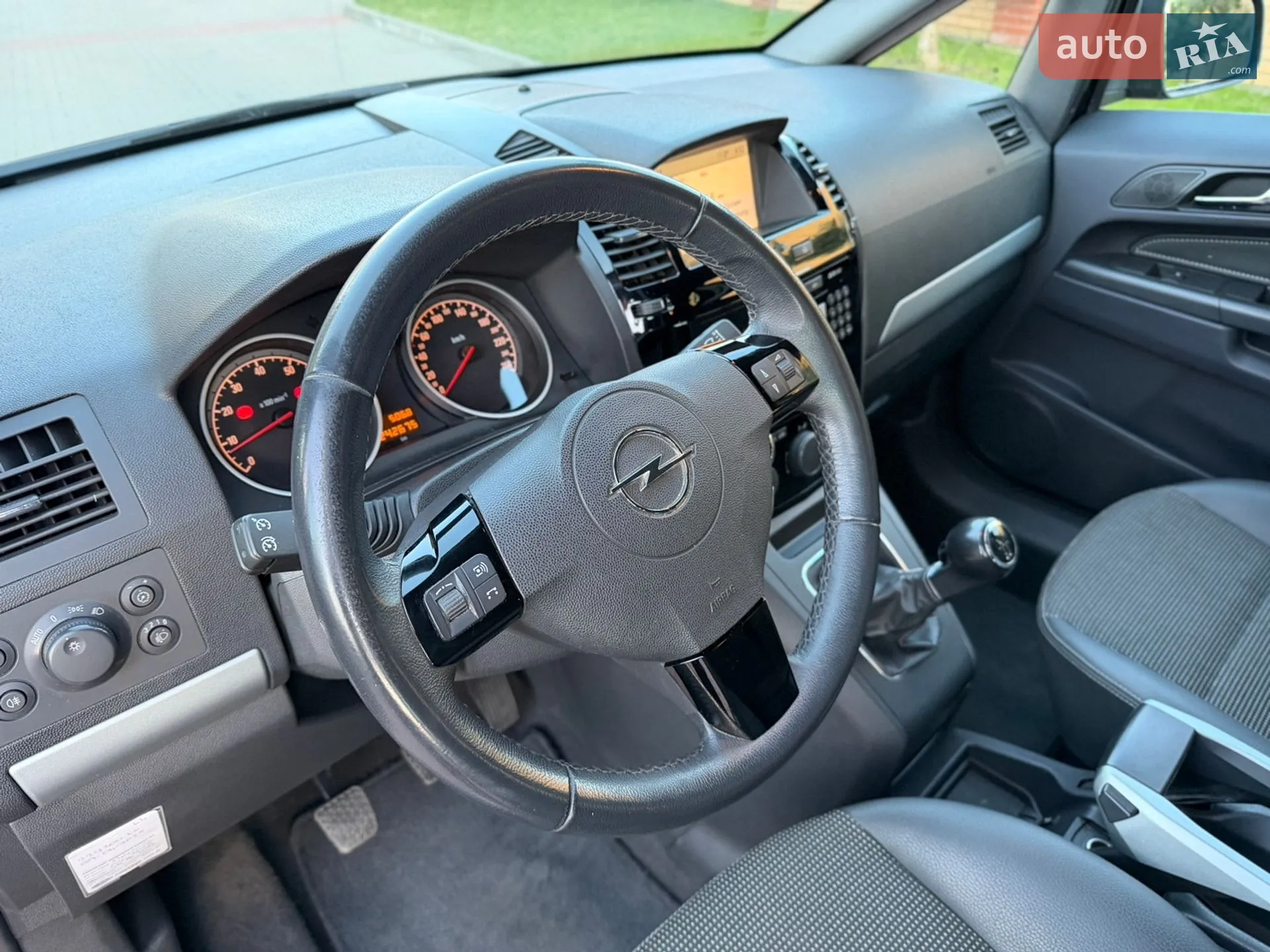2011 Opel Zafira - мініатюра 54