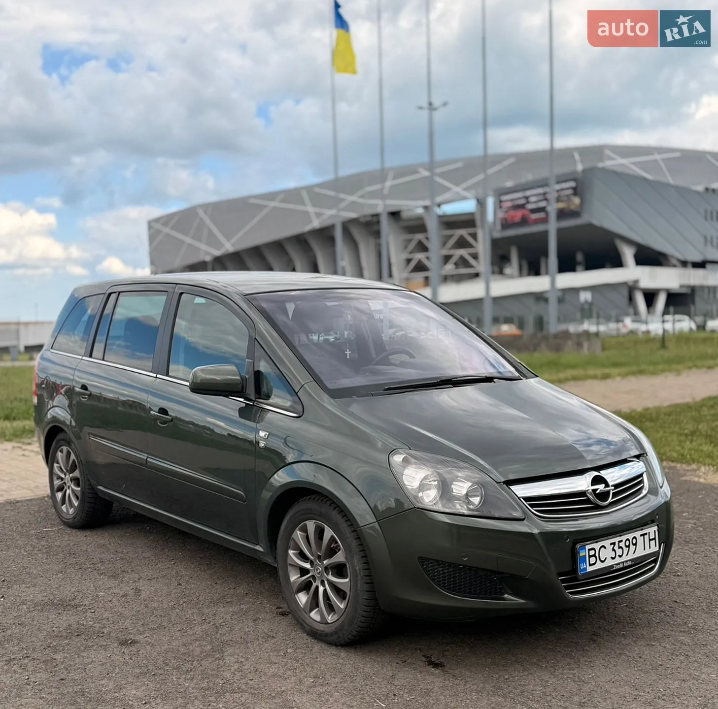 2010 Opel Zafira - мініатюра 2