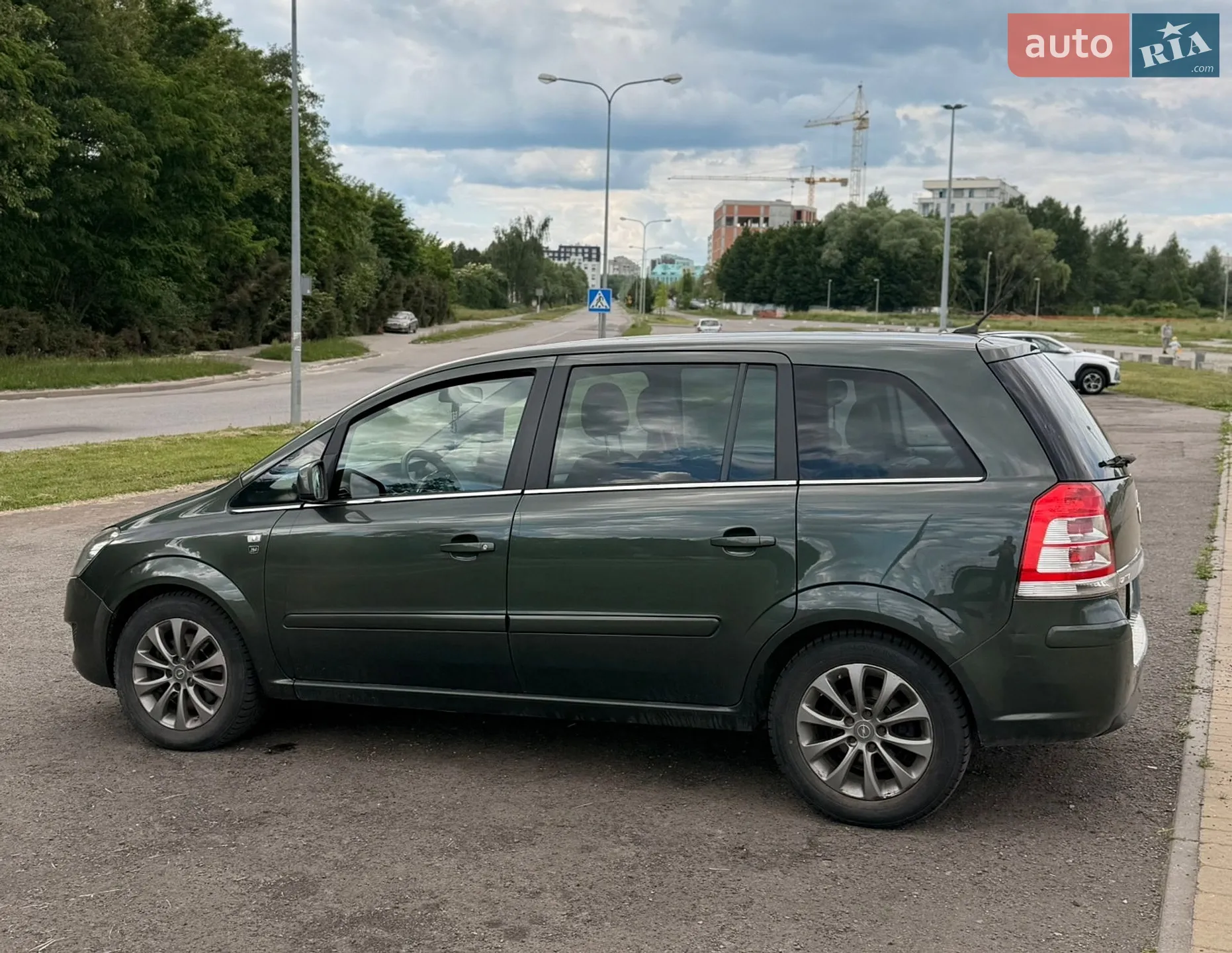 2010 Opel Zafira - мініатюра 12