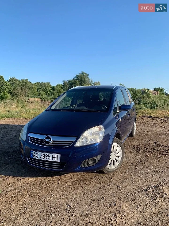 2010 Opel Zafira - мініатюра 17