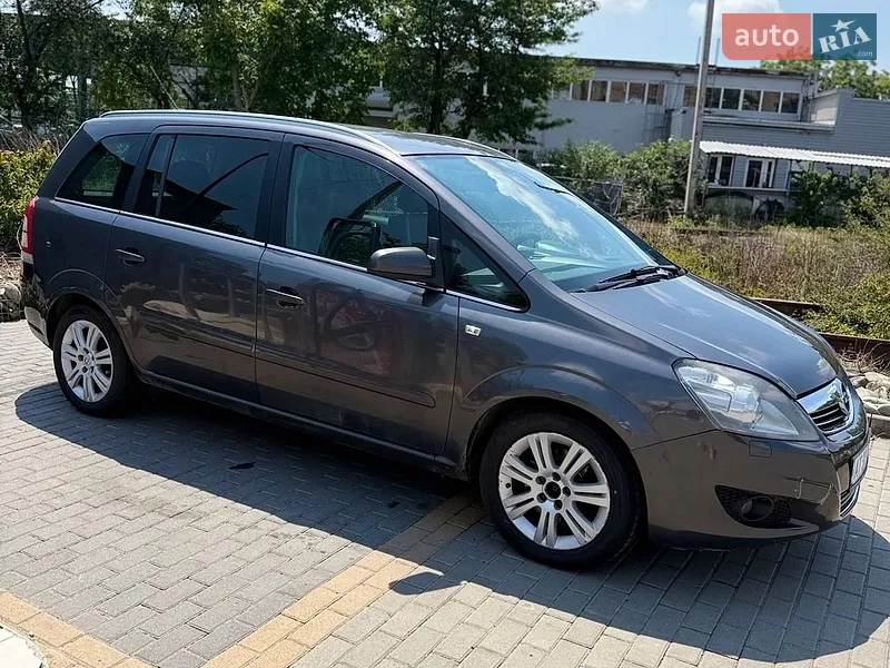 Opel Zafira