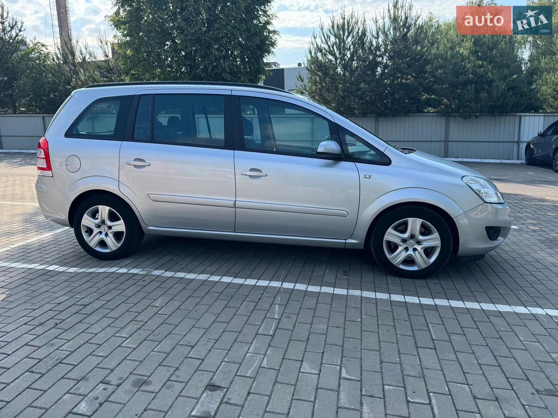2010 Opel Zafira - мініатюра 7