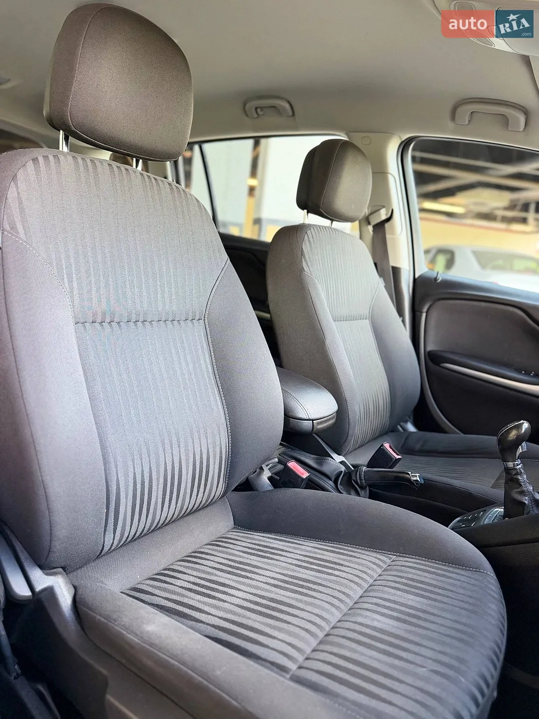 2012 Opel Zafira - мініатюра 12