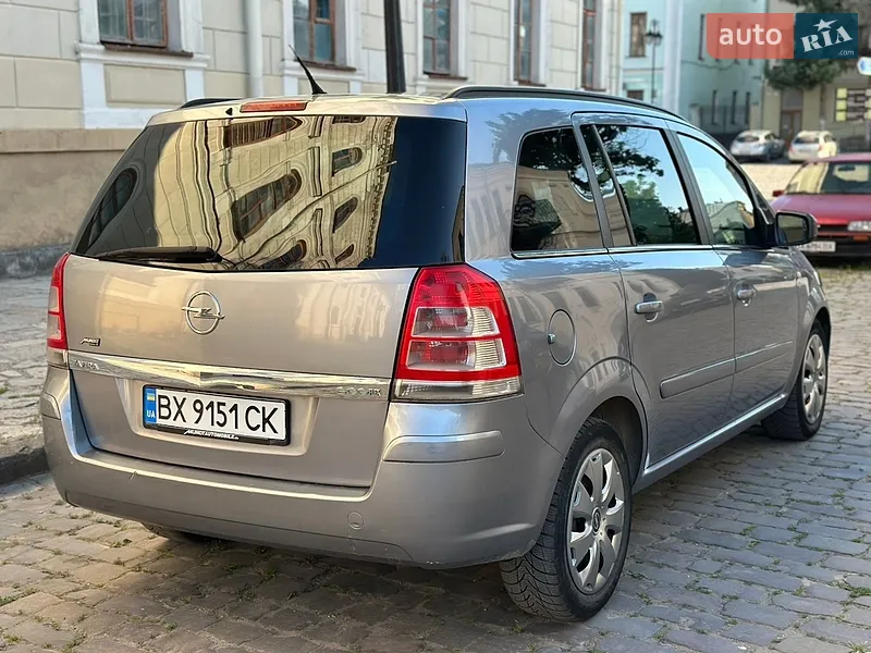 Opel Zafira 2010 VIN W0L0AHM75B2037614 фото оголошення 3 з 38