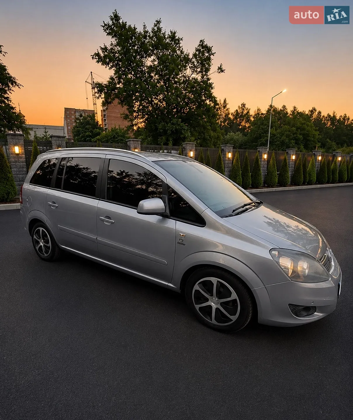 2010 Opel Zafira - мініатюра 10