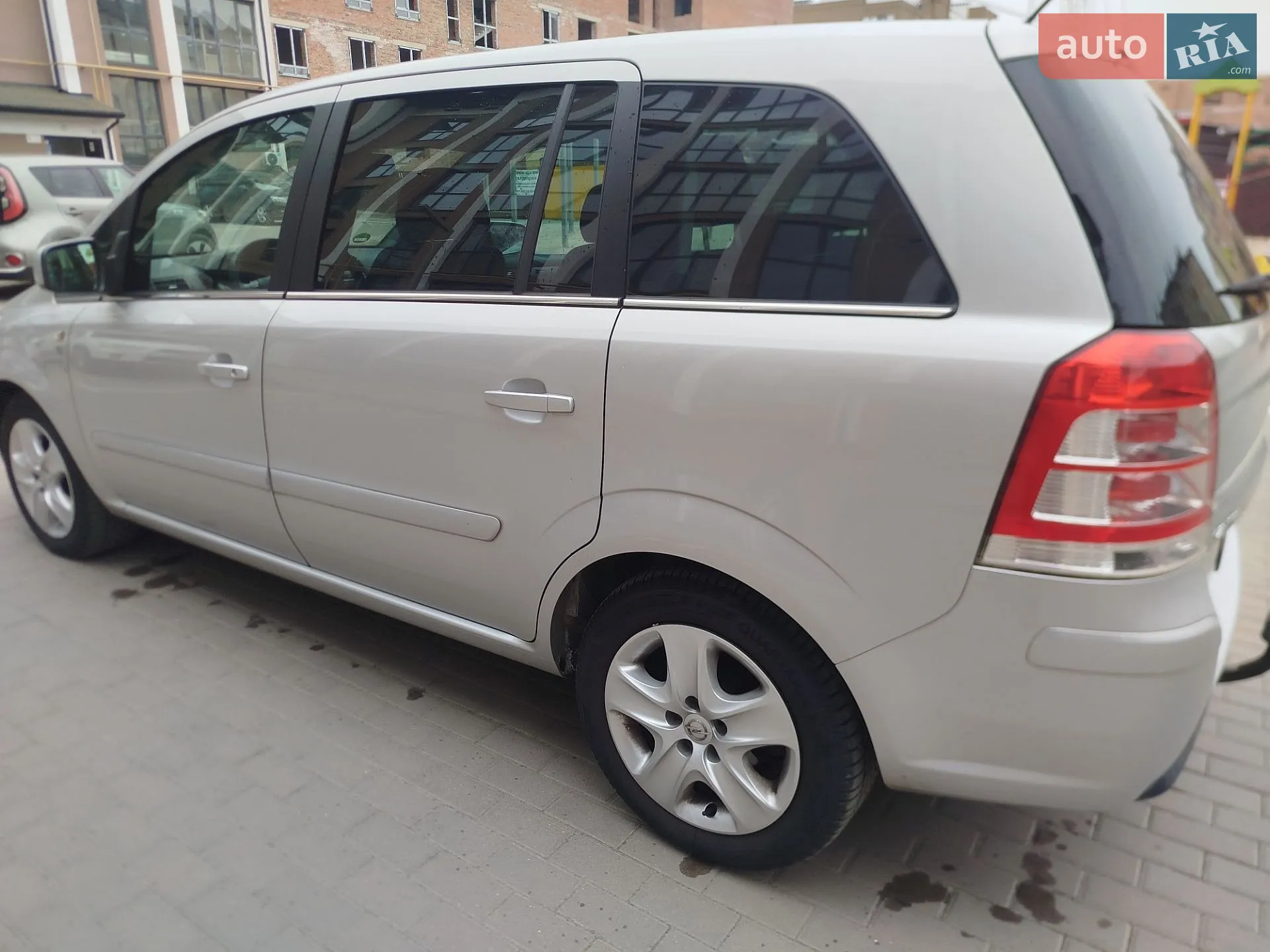 2010 Opel Zafira - мініатюра 5