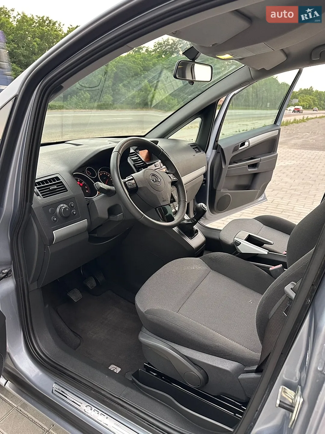 2010 Opel Zafira - мініатюра 8