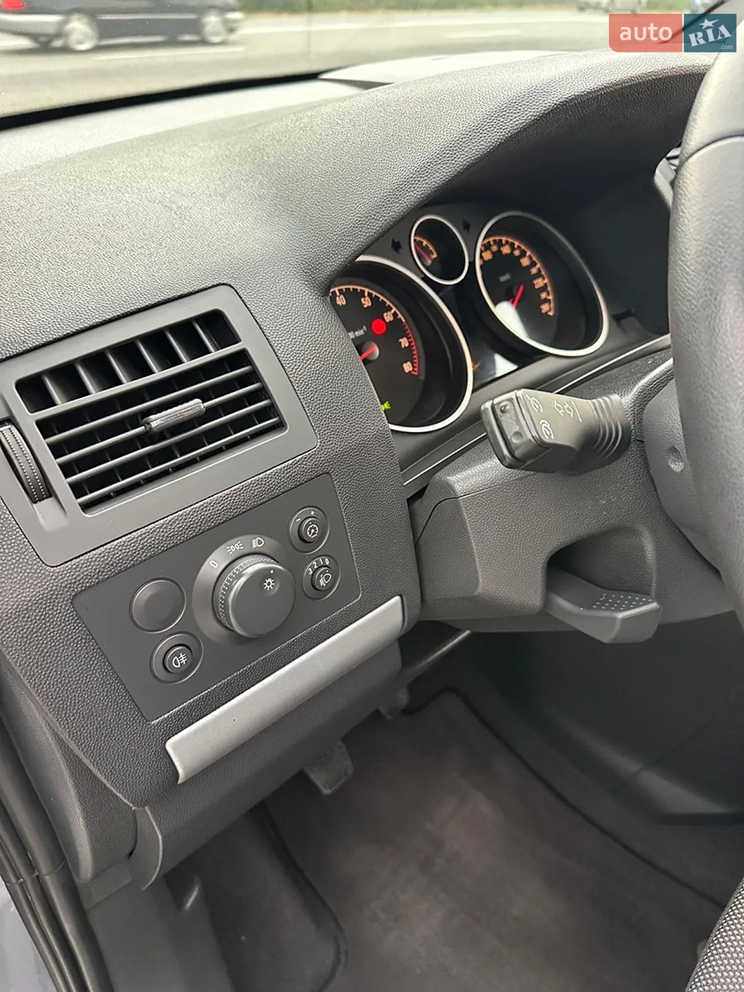 2010 Opel Zafira - мініатюра 16