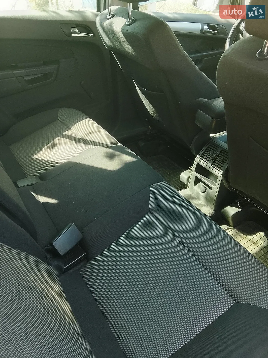 2011 Opel Zafira - фото 1