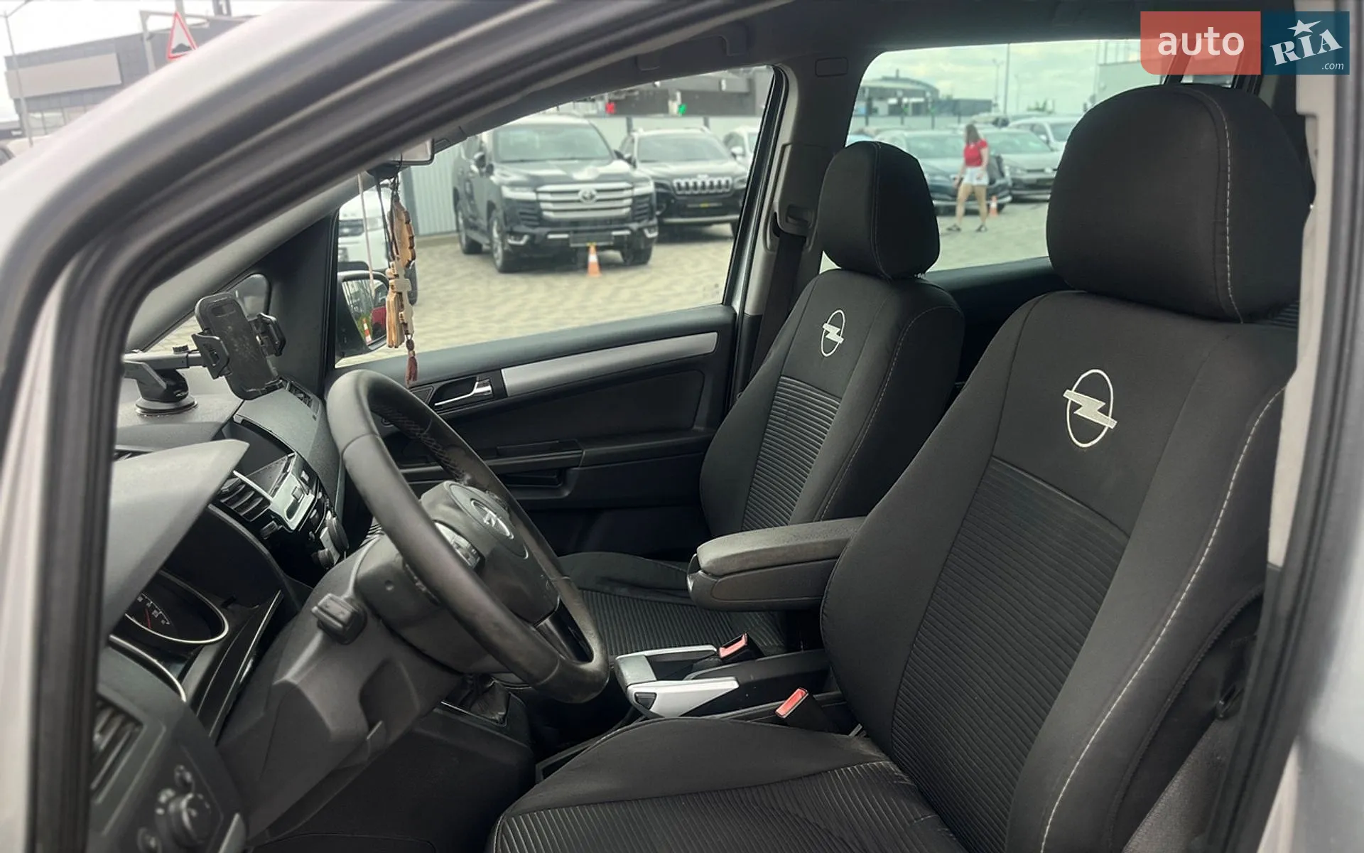 2010 Opel Zafira - мініатюра 11