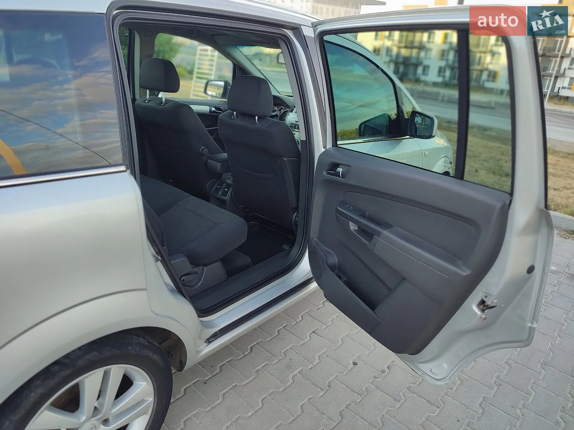 2011 Opel Zafira - мініатюра 61