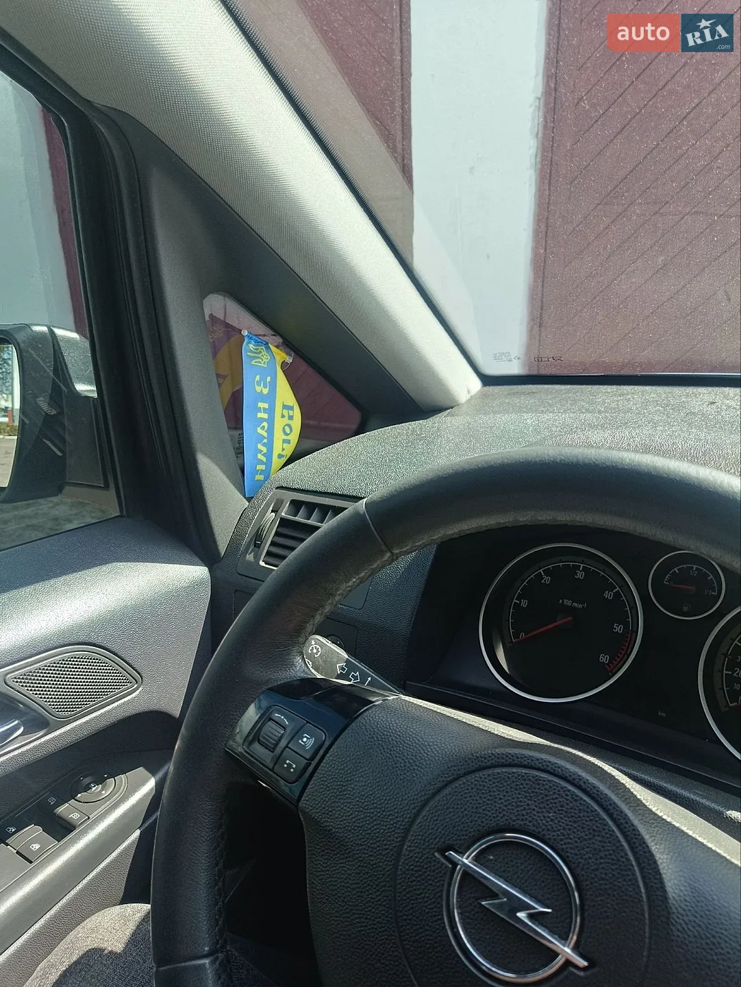 2010 Opel Zafira - мініатюра 12