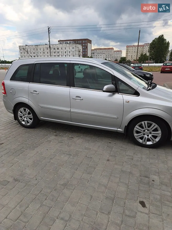 2010 Opel Zafira - мініатюра 36