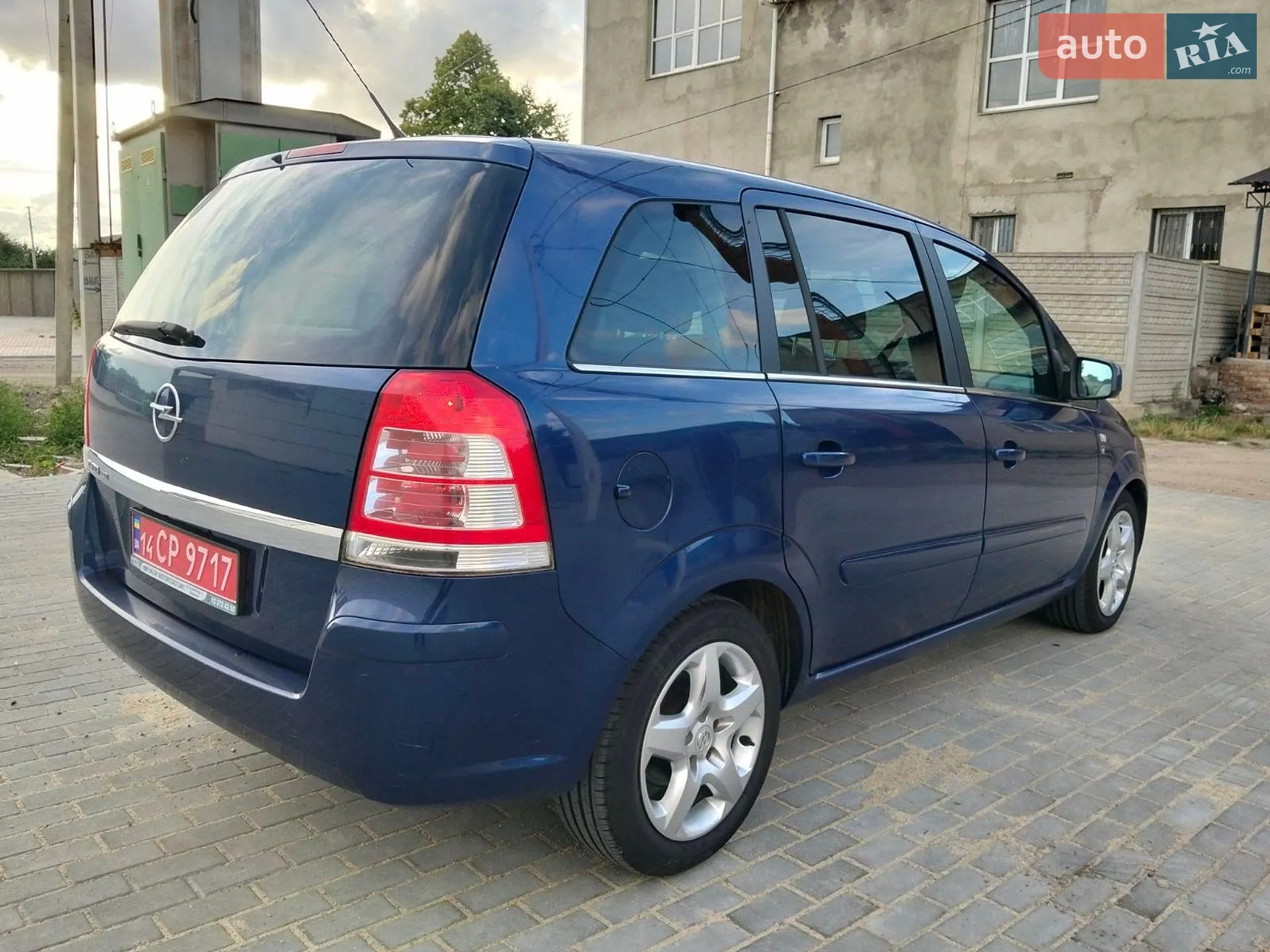 2010 Opel Zafira - мініатюра 26