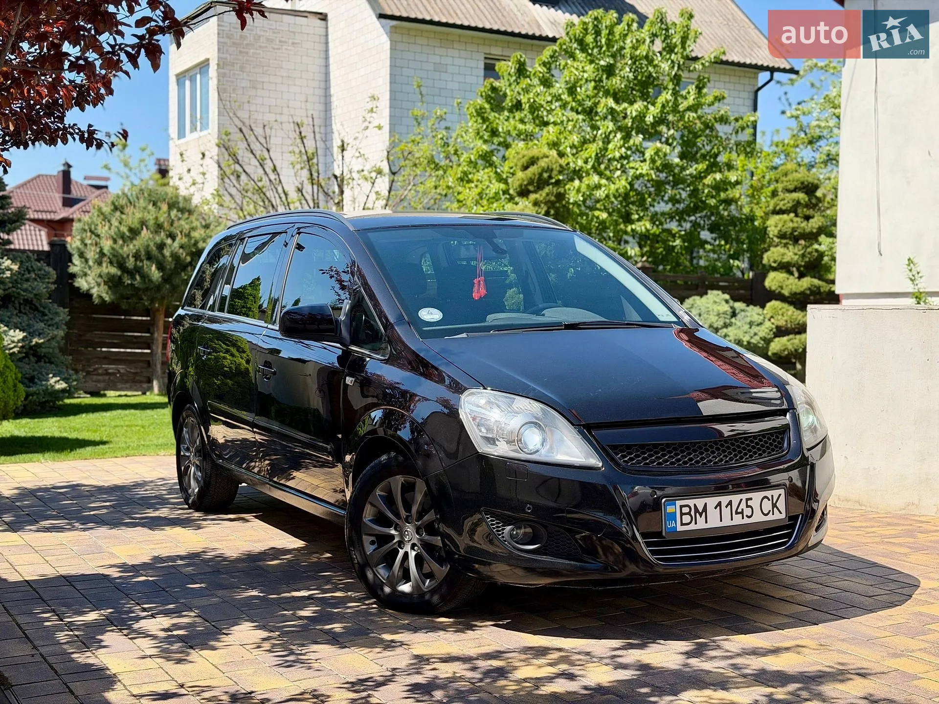 2011 Opel Zafira - фото 1