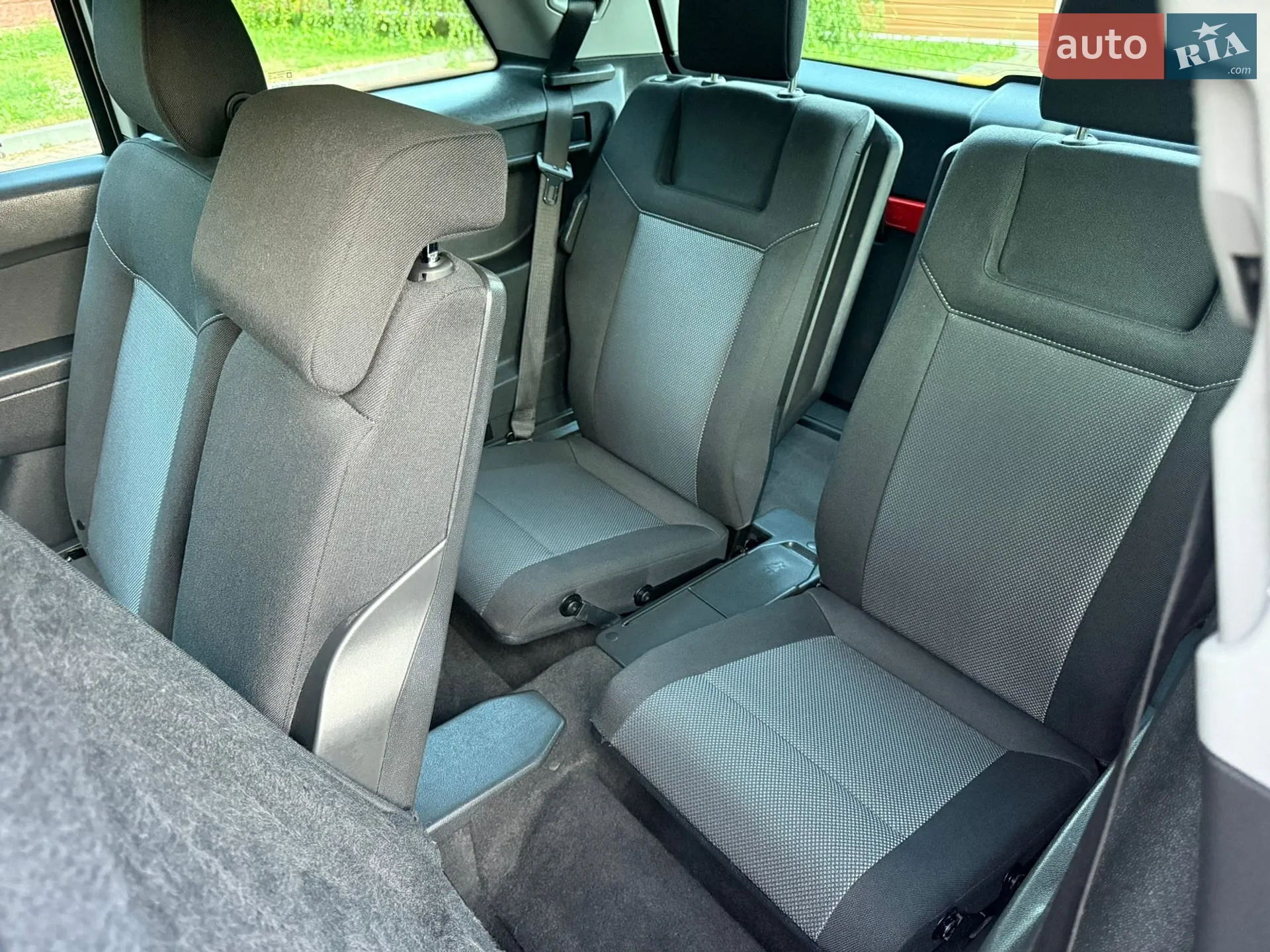 2011 Opel Zafira - мініатюра 27