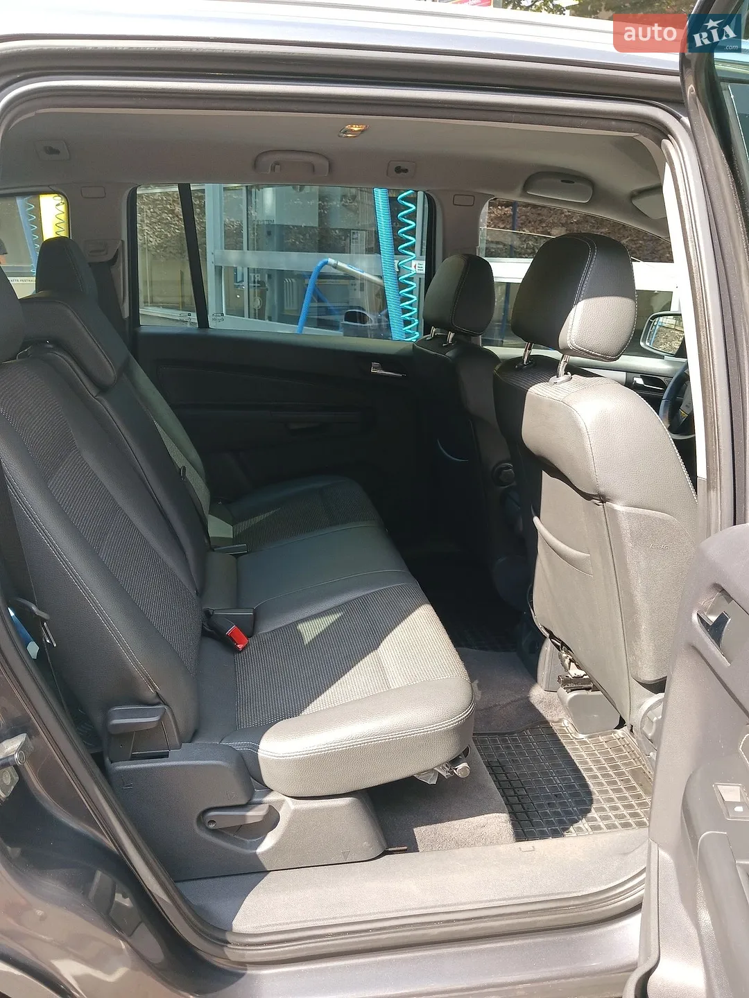 2011 Opel Zafira - мініатюра 29