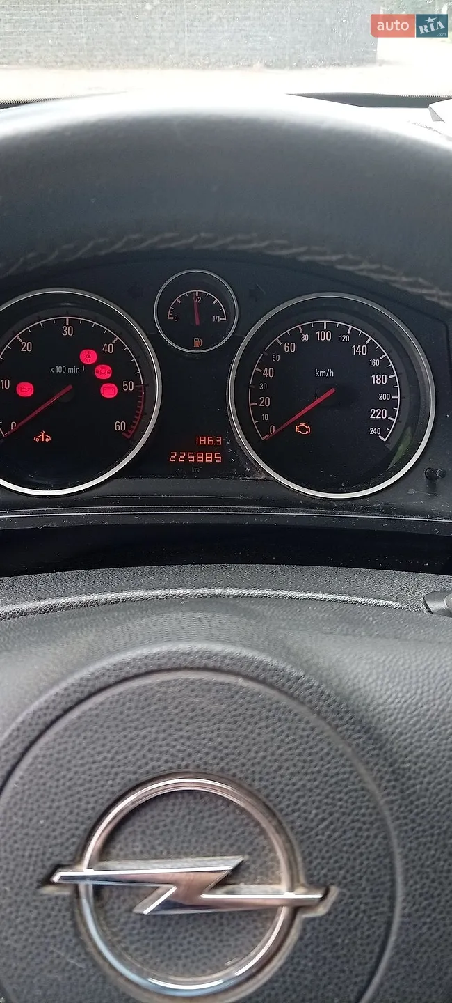 2010 Opel Zafira - мініатюра 14