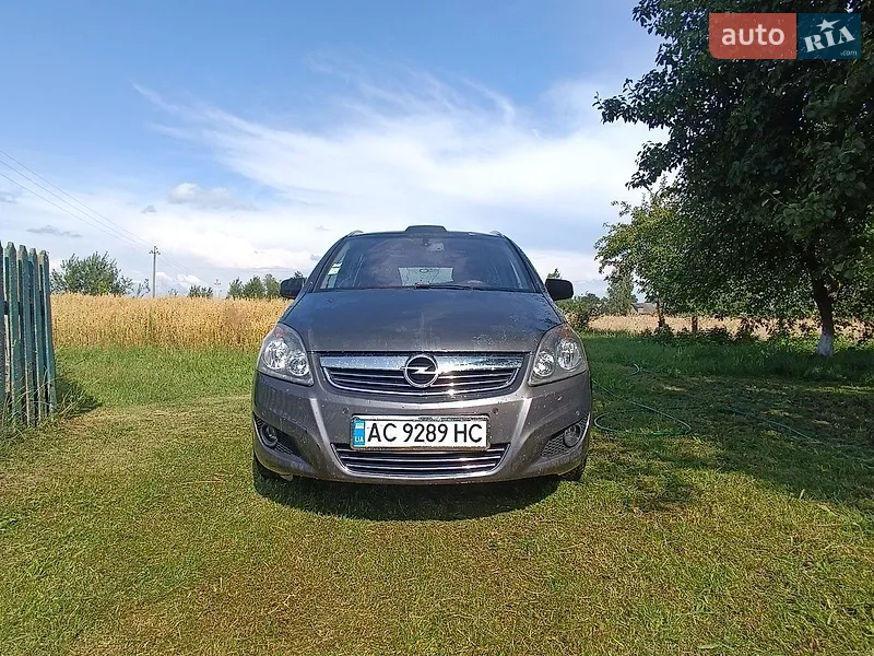 Opel Zafira 2010