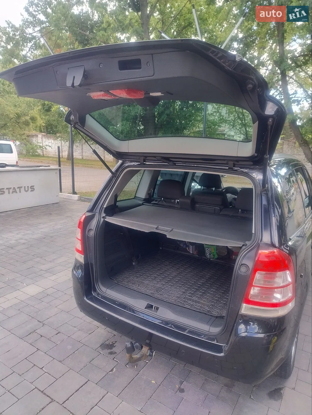 2010 Opel Zafira - мініатюра 19