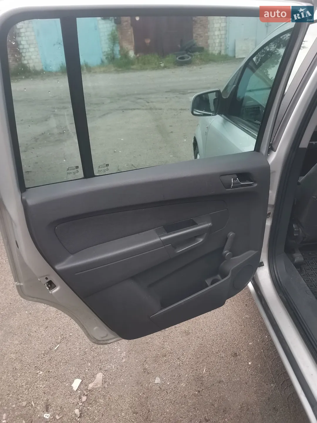 2010 Opel Zafira - мініатюра 9