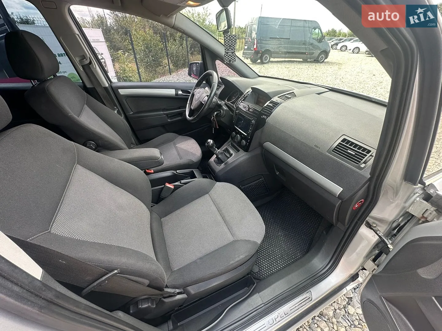 2010 Opel Zafira - мініатюра 10