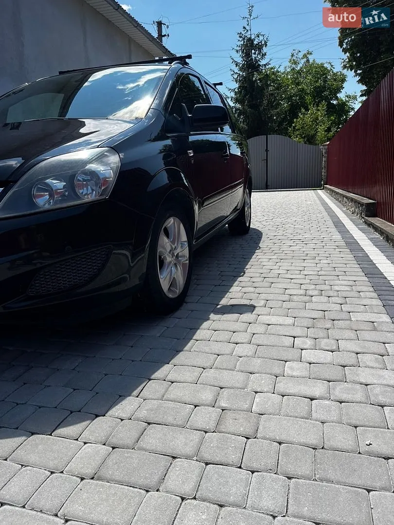 2010 Opel Zafira - мініатюра 3