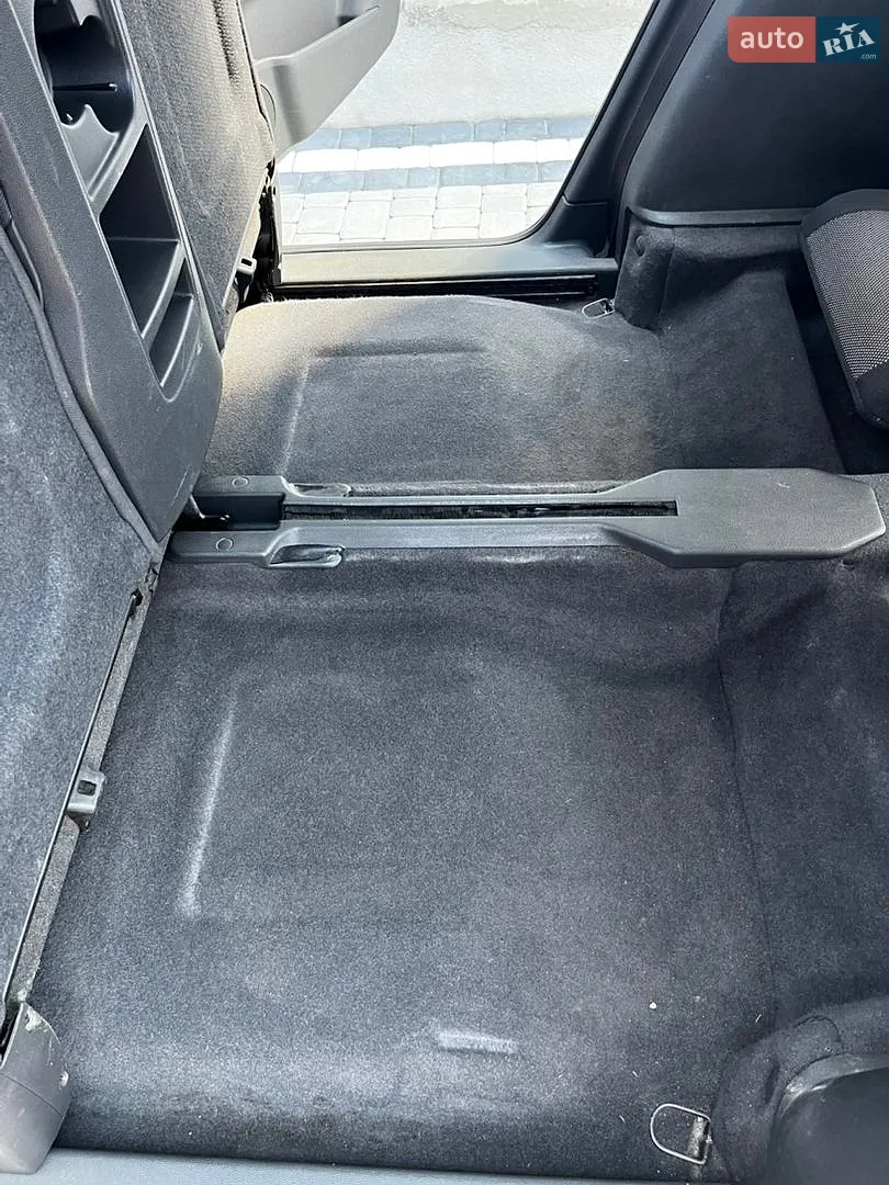 2010 Opel Zafira - мініатюра 17