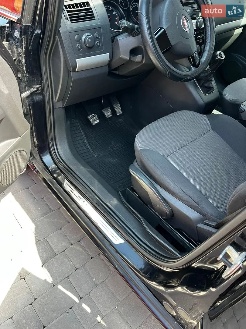 2010 Opel Zafira - мініатюра 21