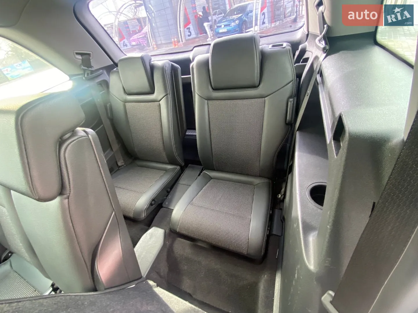 2010 Opel Zafira - мініатюра 13