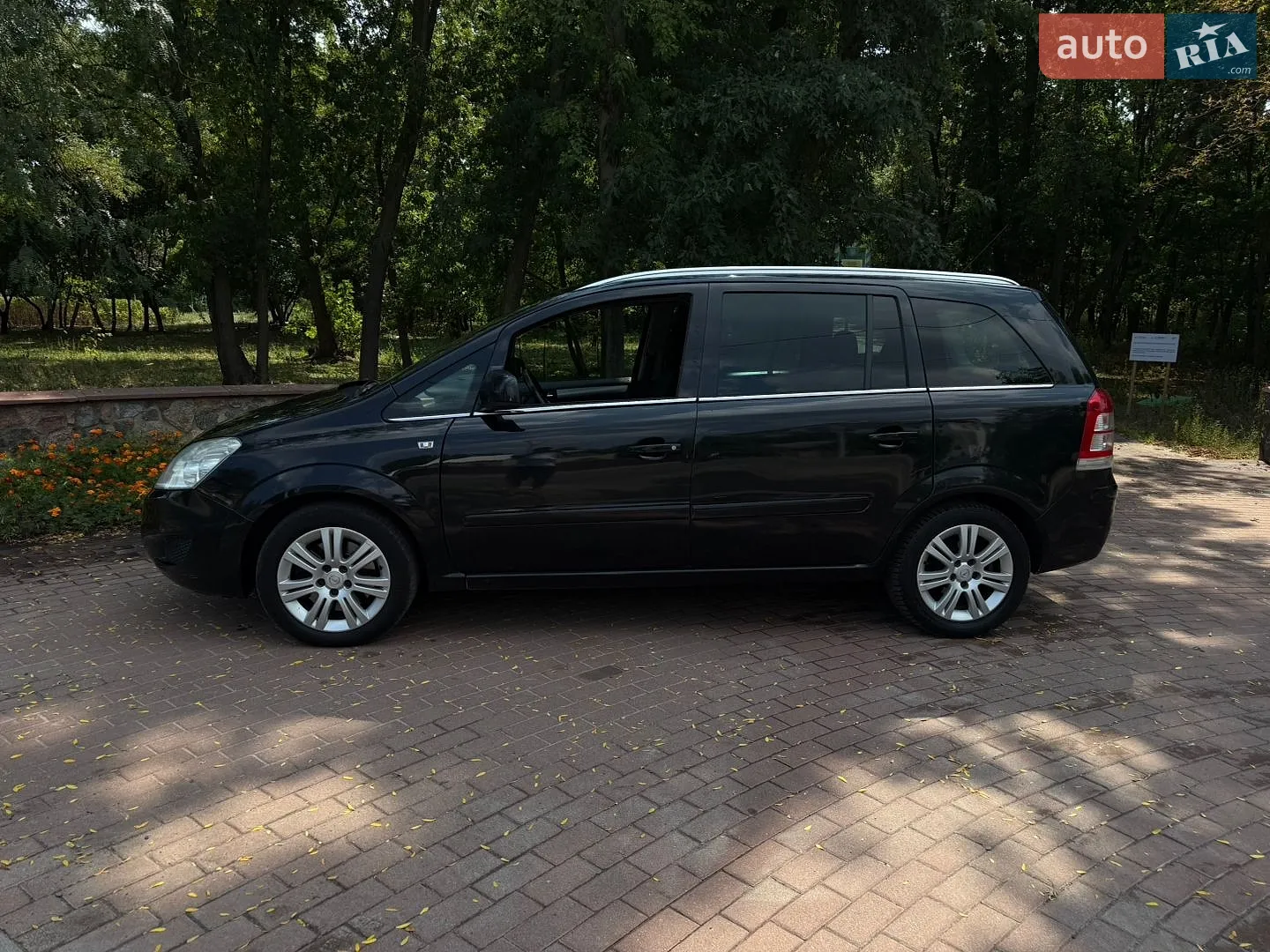 2013 Opel Zafira - мініатюра 2