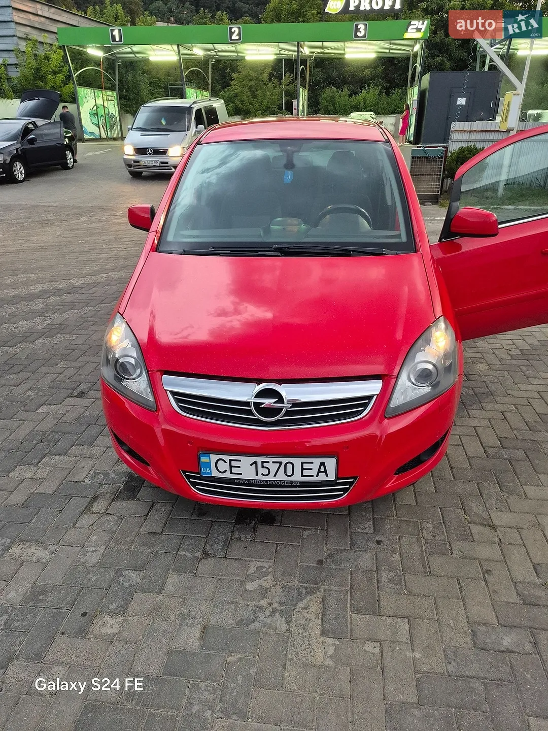 2011 Opel Zafira - мініатюра 2