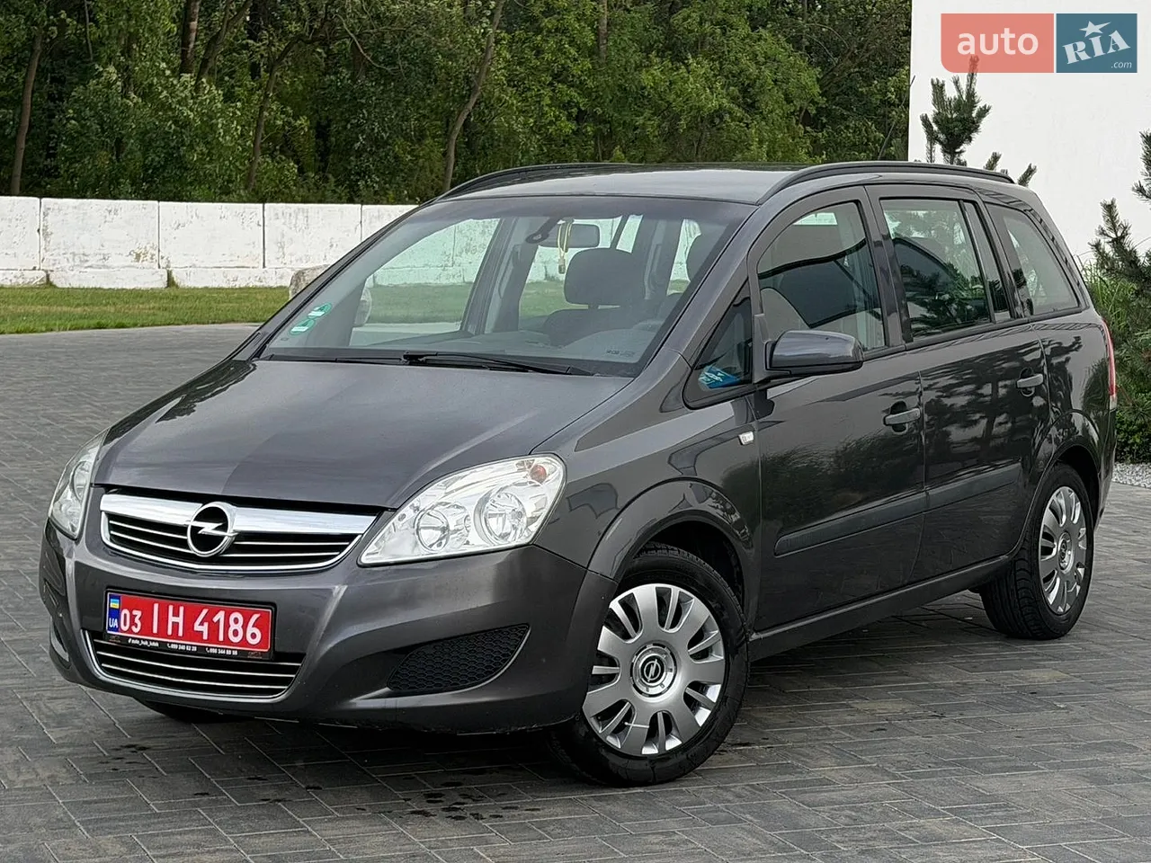 2011 Volkswagen Golf Plus - мініатюра 18