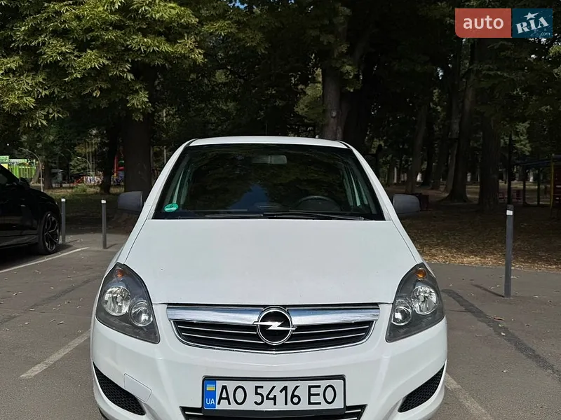 Opel Zafira 2010