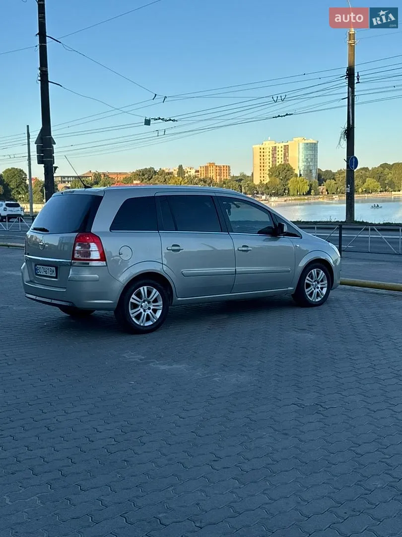 2010 Opel Zafira - мініатюра 20