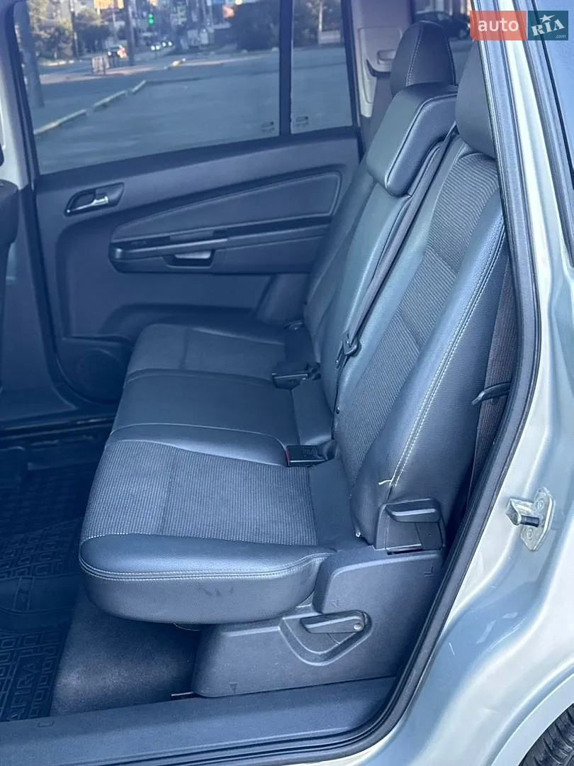 2010 Opel Zafira - мініатюра 32