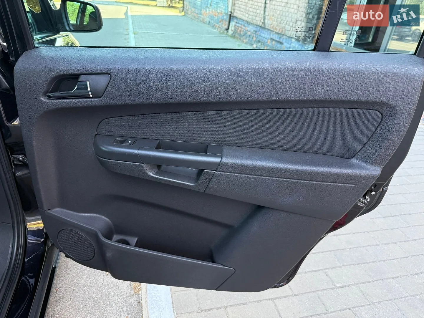 2011 Opel Zafira - мініатюра 26