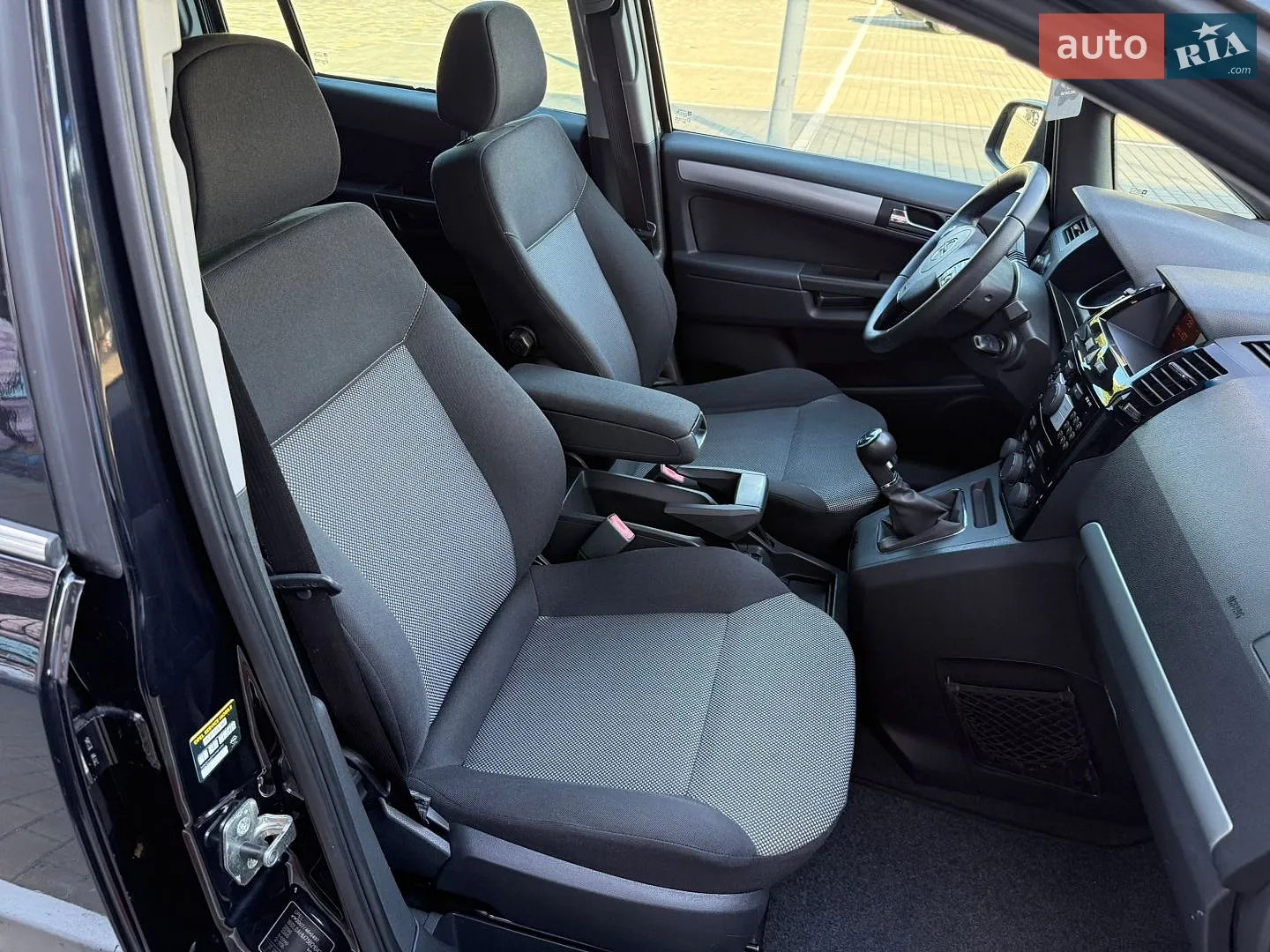 2011 Opel Zafira - мініатюра 32