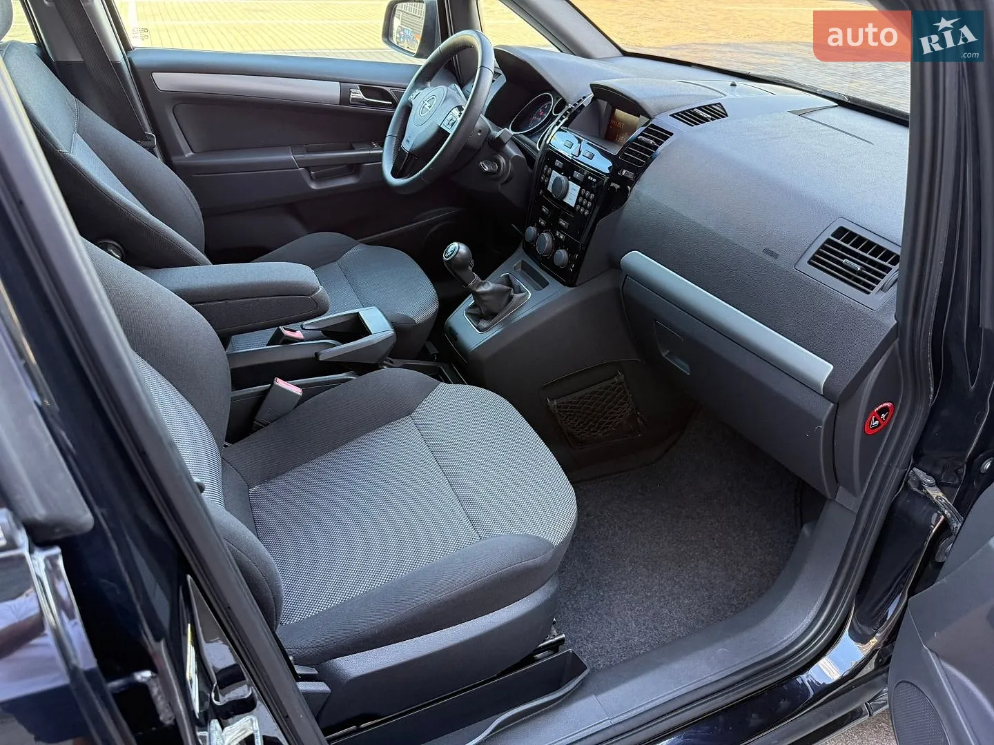 2011 Opel Zafira - мініатюра 31